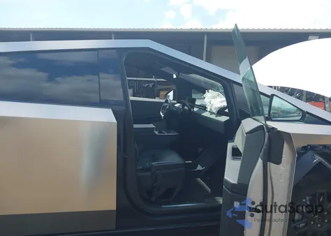 2024 Tesla Cybertruck All-Wheel Drive z USA, uszkodzony, nr VIN 7G2CEHED8RA049481